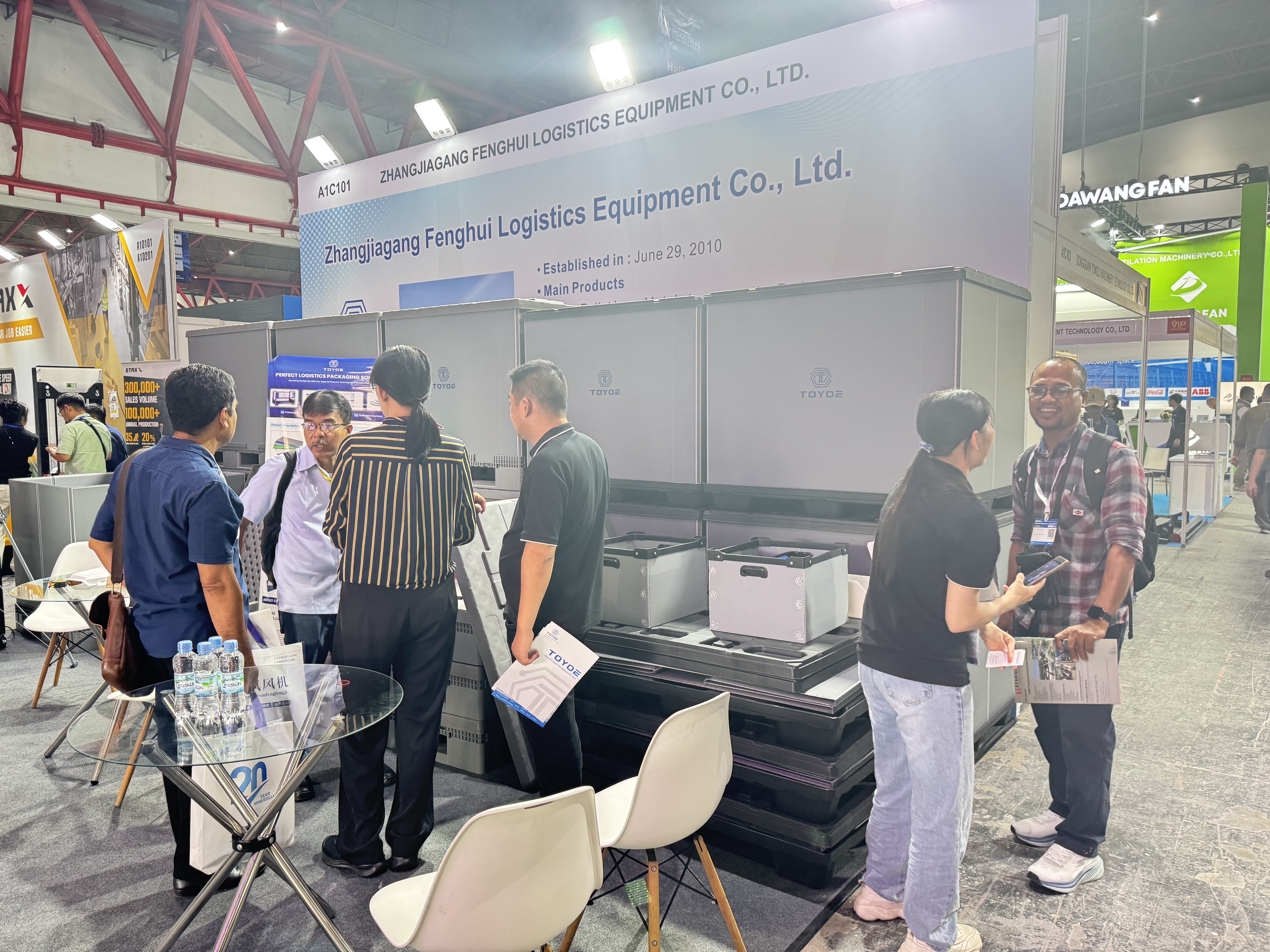 eDAD6CC268E03F4E53BBC36EF2E2B7E