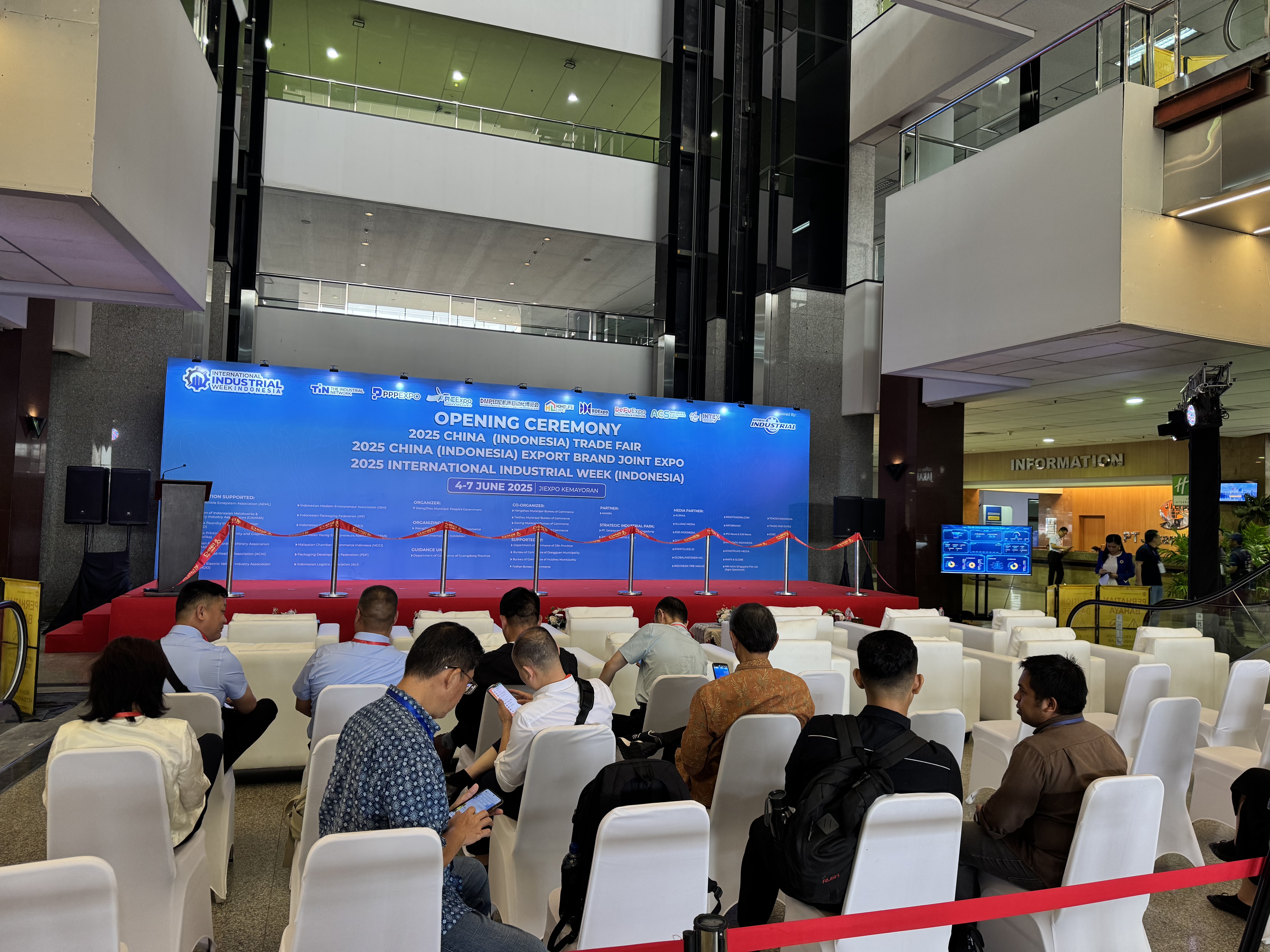 3280A2AA83B1F6E64345E75D99EC9FB