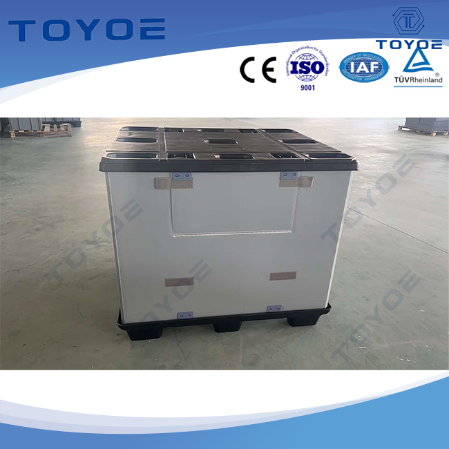 Custom-Color Coaming Box mit verbessertem Schutz für empfindliche Elemente