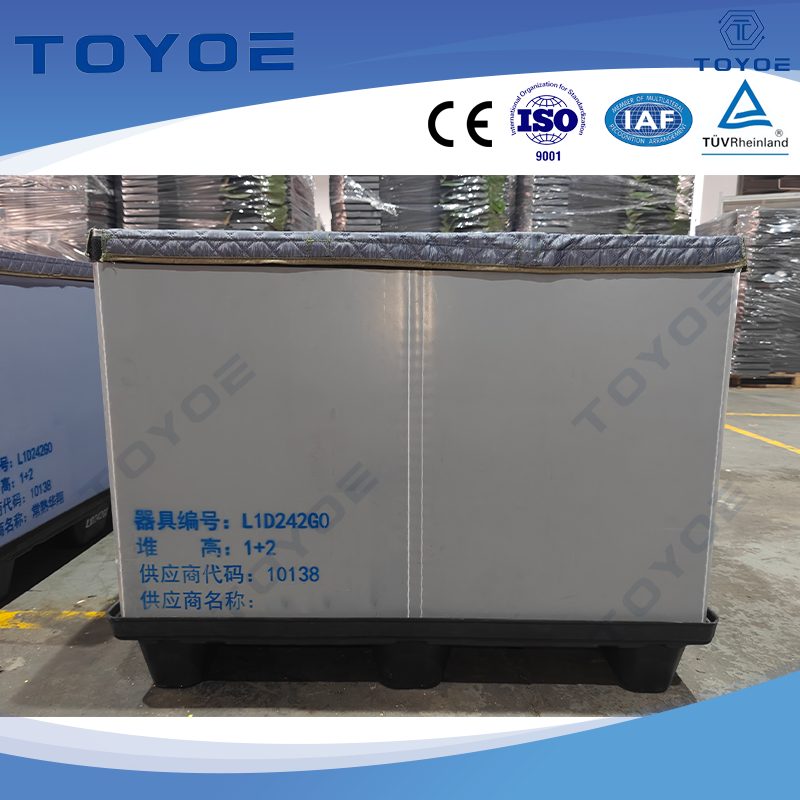 Wetterfeste Coaming -Box für den globalen Versand, UV -Safe mit maßgeschneiderten Lüftungsschlitzen