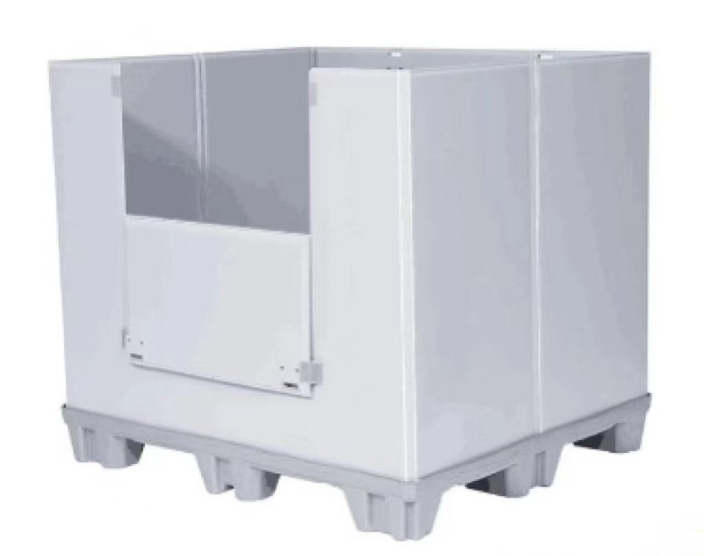 Palettenbox aus grauem Kunststoff