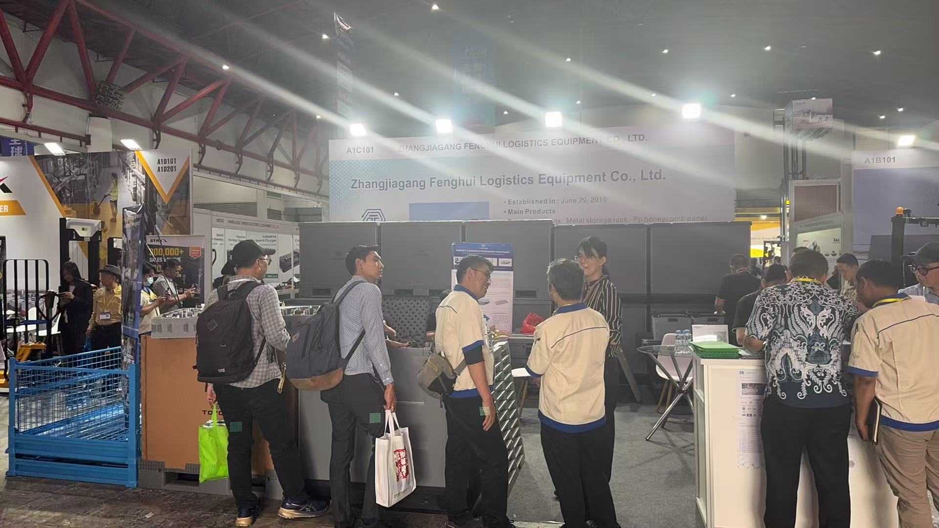 Gruppenfoto der Messekunden